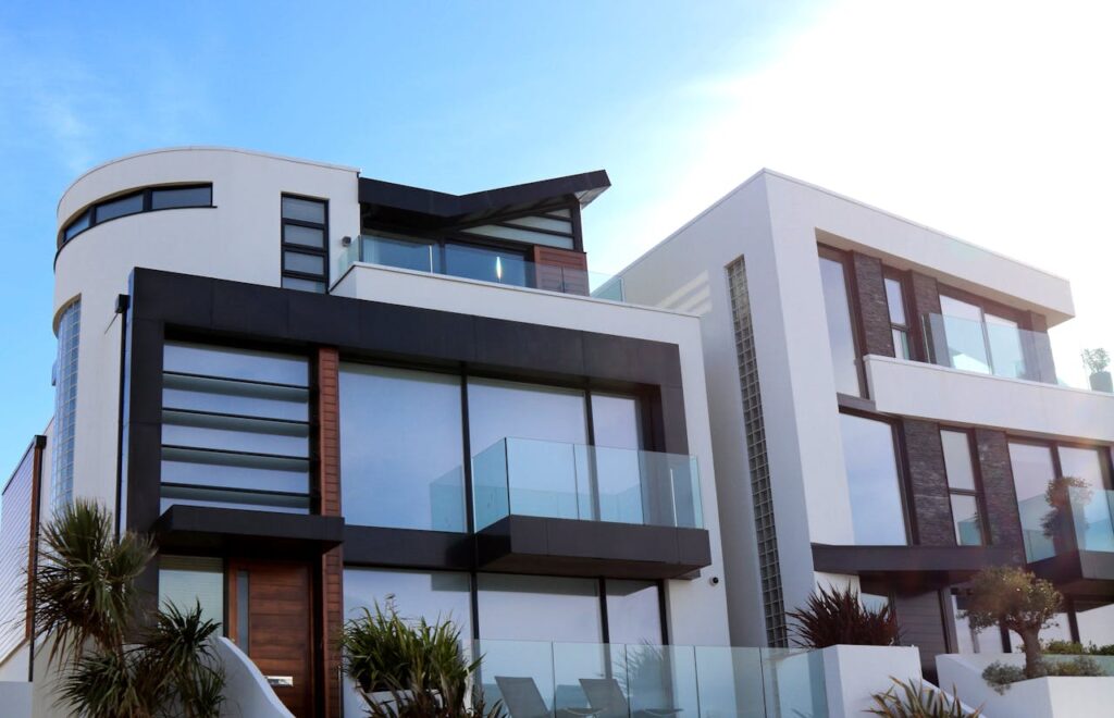 https://rokhimbuildingconstructionlimited.co.ke/wp-content/uploads/2025/08/pexels-expect-best-79873-323780.jpg